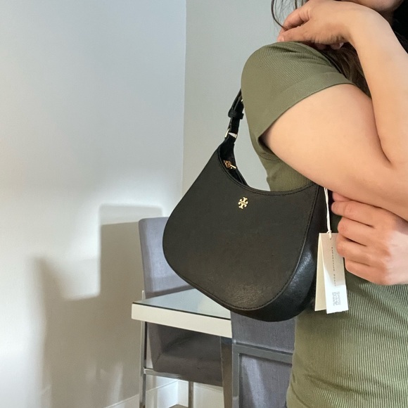 New, authentic emerson shoulder bag& matching wallet - Picture 15 of 16